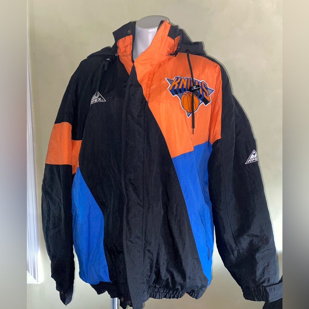 Apex Vintage Knicks NBA puffer jacket with hood